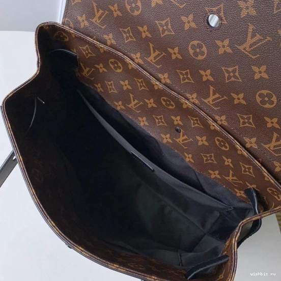 WIS PM STEAMER LOUIS VUITTON 0815